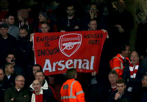 Arsenal bết bát, Wenger bị sếp “hỏi thăm” - 1