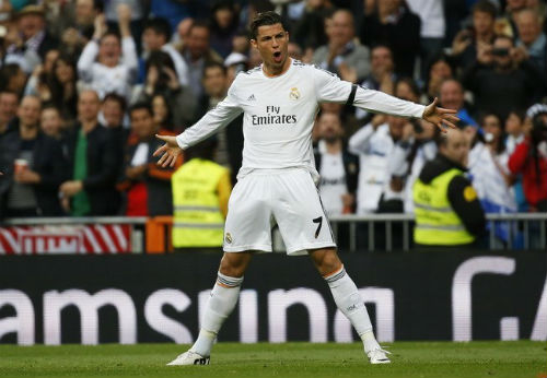 Ronaldo sinh ra cho Real - 2