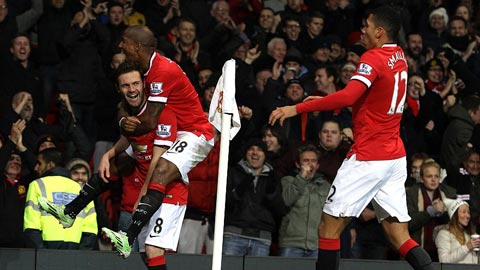 Không Rooney, tháng 12 vẫn tươi đẹp với M.U