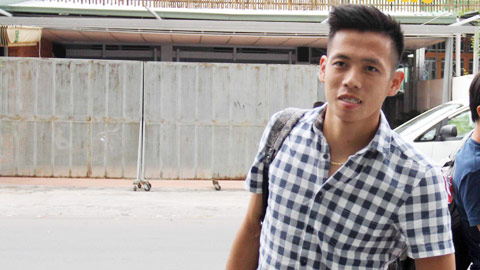 Văn Quyết: “Gạt lệ mà bước tiếp!” Văn Quyết: “Gạt lệ mà bước tiếp!”