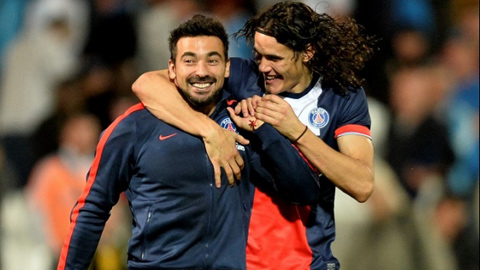 Lavezzi và Cavani bị PSG phạt vì trốn tập