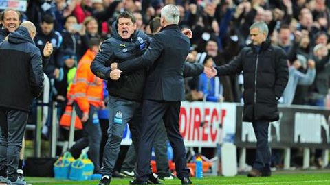 John Carver và chuyến du hành đời người