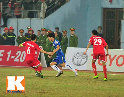 Bình luận: Cần thêm điểm tựa - 1