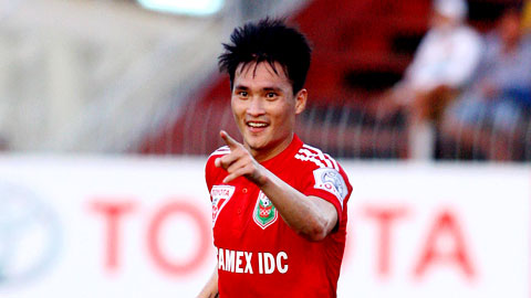 Công Vinh ghi bàn đầu tiên cho B.BD: Phần thưởng cho nỗ lực hết mình! Công Vinh ghi bàn đầu tiên cho B.BD: Phần thưởng cho nỗ lực hết mình!