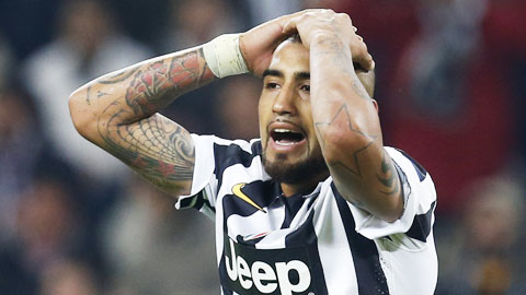 Arturo Vidal trước ngã ba đường