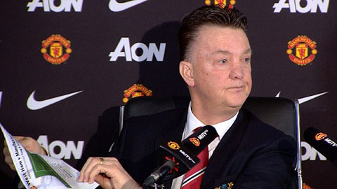 M.U: Van Gaal biện bạch về chiến thuật để bảo vệ danh tiếng