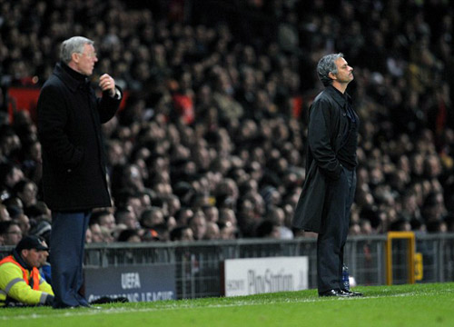 Mourinho là phiên bản hoàn hảo của Sir Alex - 1