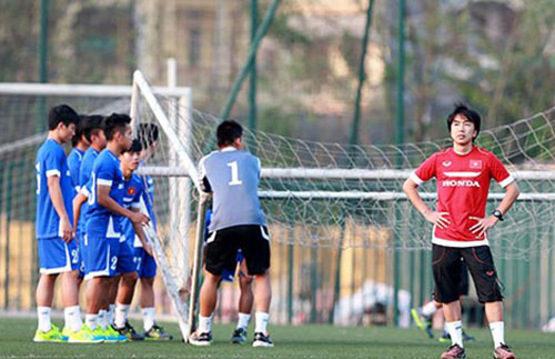 Bài toán U-19 + 3 - 1