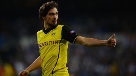 M.U được “bật đèn xanh” vụ Hummels