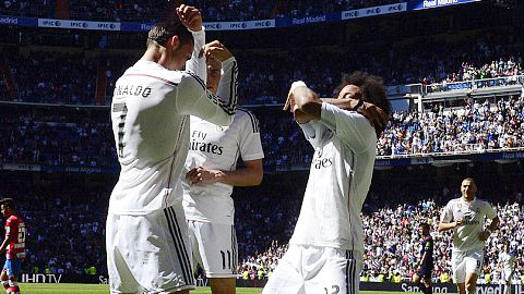 Ronaldo ghi 5 bàn, Real đè bẹp Granada 9-1 Ronaldo ghi 5 bàn, Real đè bẹp Granada 9-1