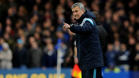 Mourinho làm được tất cả, trừ “đạo đức giả” với truyền thông