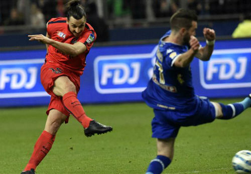 Ibra, Pogba và dàn sao ngồi ngoài ở tứ kết C1 - 1