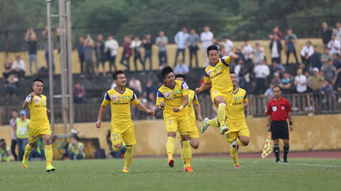 5 điểm nhấn vòng 9 V.League