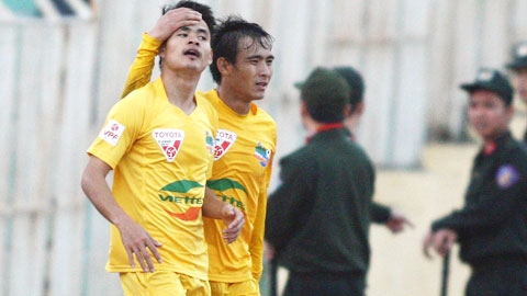 Hoàng Đình Tùng - “Thùng thuốc súng” của Thanh Hóa Hoàng Đình Tùng - “Thùng thuốc súng” của Thanh Hóa