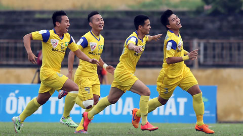 Bình luận V.League: Bình luận V.League: