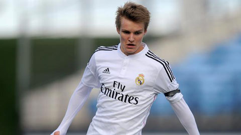 Real lần đầu đăng ký thần đồng Odegaard cho một trận đấu ở La Liga