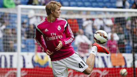 Sự thật về mùa giải đầu tiên của thần đồng Odegaard ở Real