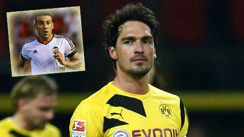 Dortmund không bán Hummels, M.U quay sang Otamendi