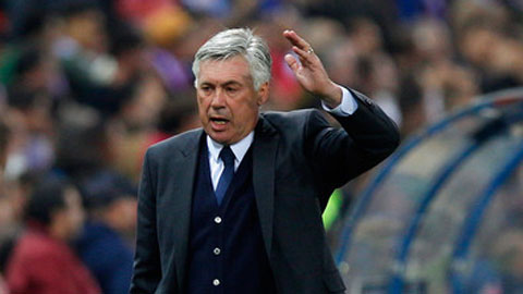 Tất cả đều ủng hộ HLV Ancelotti, trừ BLĐ Real