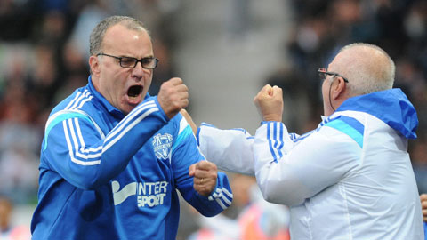HLV Bielsa sắp gia hạn với Marseille HLV Bielsa sắp gia hạn với Marseille