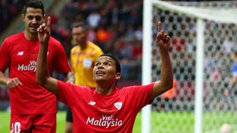 Carlos Bacca: Từ phụ xe tới ngôi sao Europa League