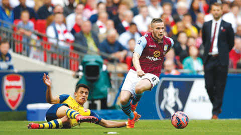 Câu chuyện hồi sinh của Cleverley