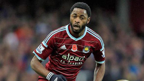 HLV Mourinho muốn đưa Alex Song về Chelsea HLV Mourinho muốn đưa Alex Song về Chelsea