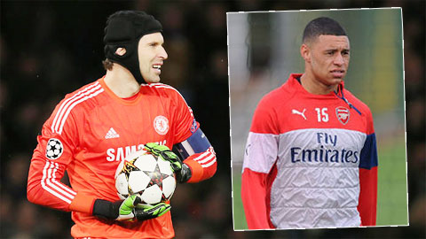 Arsenal nhượng Ox-Chamberlain Chelsea mới nhả Cech