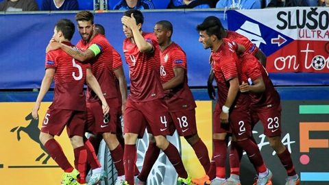 VCK U21 châu Âu: Anh & Italia ra quân thất bại