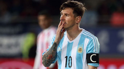 Nhìn lại sự nghiệp thăng trầm của Messi ở ĐT Argentina