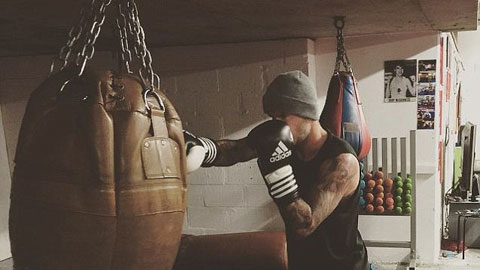 Beckham tập boxing để giữ phom chuẩn