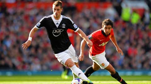 M.U thắng Arsenal vụ Schneiderlin?