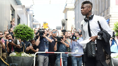 Pogba đến Nou Camp vào Hè 2016 Pogba đến Nou Camp vào Hè 2016