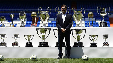 Casillas được tri ân long trọng trên sân Bernabeu