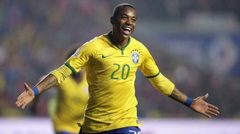 Robinho tái hợp HLV Scolari ở Guangzhou Evergrande