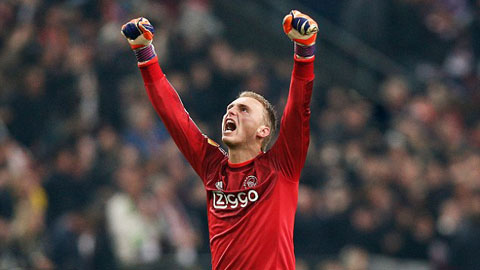 M.U nhắm Cillessen thay De Gea