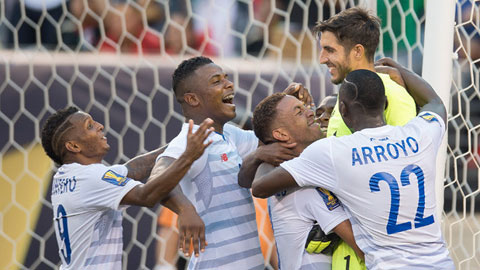 Tứ kết Gold Cup: Mexico hạ Costa Rica, Panama vượt qua Trinidad & Tobago