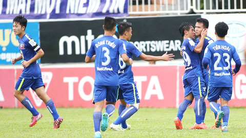 Vòng 17 V.League: 'Động đất' ở Pleiku