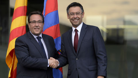 Bartomeu ra mắt với tư cách tân chủ tịch Barca Bartomeu ra mắt với tư cách tân chủ tịch Barca