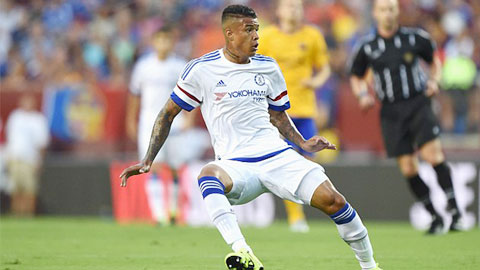 Mourinho hối thúc Chelsea 'chạy' giấy tờ cho tân binh Kenedy