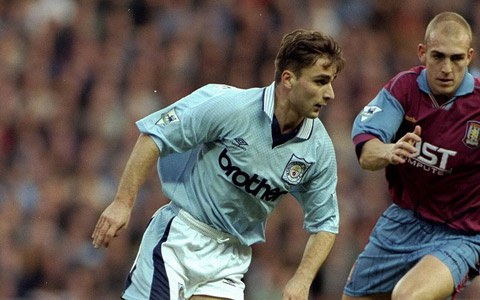 Kinkladze từng có 3 năm khoác áo Man City