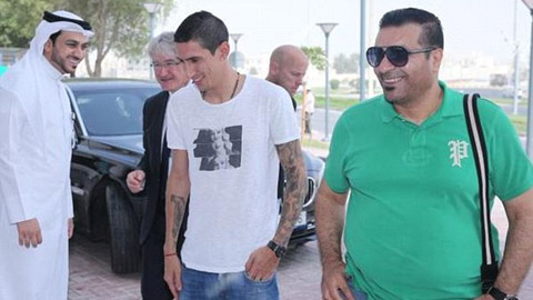 Di Maria cùng đoàn tùy tùng rời khách sạn