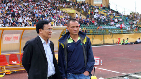 V.League 2015: SLNA vừa đá vừa lo... chạy tiền V.League 2015: SLNA vừa đá vừa lo... chạy tiền