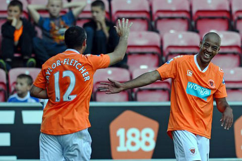Blackpool có sự khởi đầu như mơ ở Premier League 2010/11