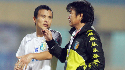 V.League 2015: HN.T&T chỉ còn một con đường V.League 2015: HN.T&T chỉ còn một con đường