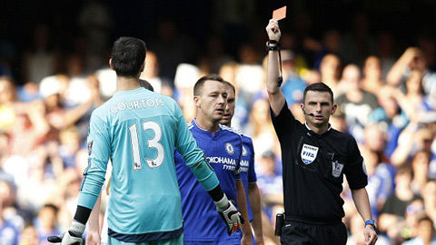 Kháng cáo bất thành, Chelsea mất Courtois ở đại chiến với Man City