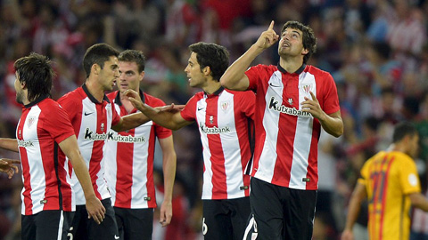 Aduriz lập hat-trick giúp Bilbao đè bẹp Barcelona 4-0