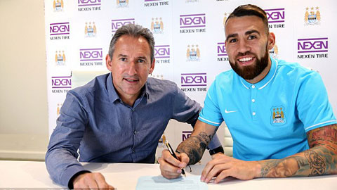 Tân binh Otamendi ra mắt Man City, mang áo số 30