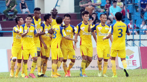 Sanna Khánh Hòa 2-1 SHB. Đà Nẵng: Ngựa ô tiếp tục tung vó Sanna Khánh Hòa 2-1 SHB. Đà Nẵng: Ngựa ô tiếp tục tung vó