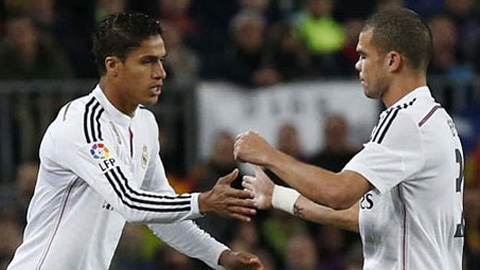 Hàng thủ Real: Đã tới lúc Varane phế truất Pepe Hàng thủ Real: Đã tới lúc Varane phế truất Pepe